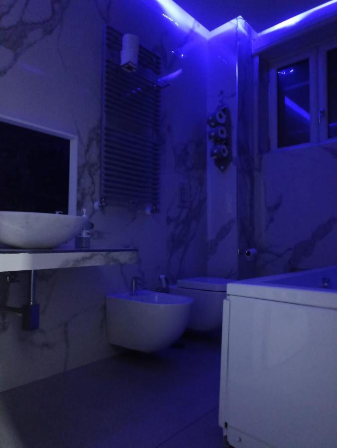 Appartamento La Casa Di Antonella Napoli Esterno foto