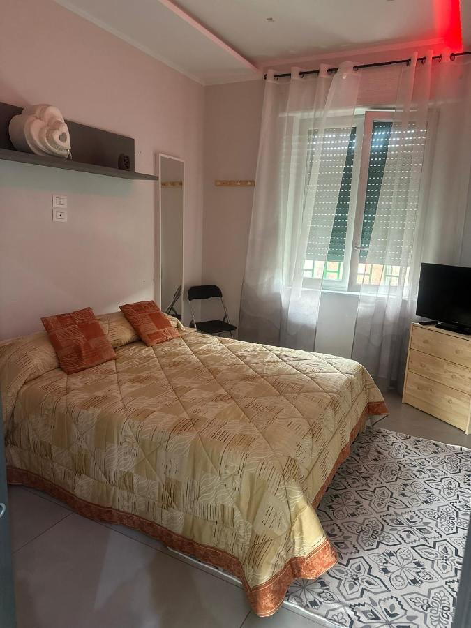 Appartamento La Casa Di Antonella Napoli Esterno foto